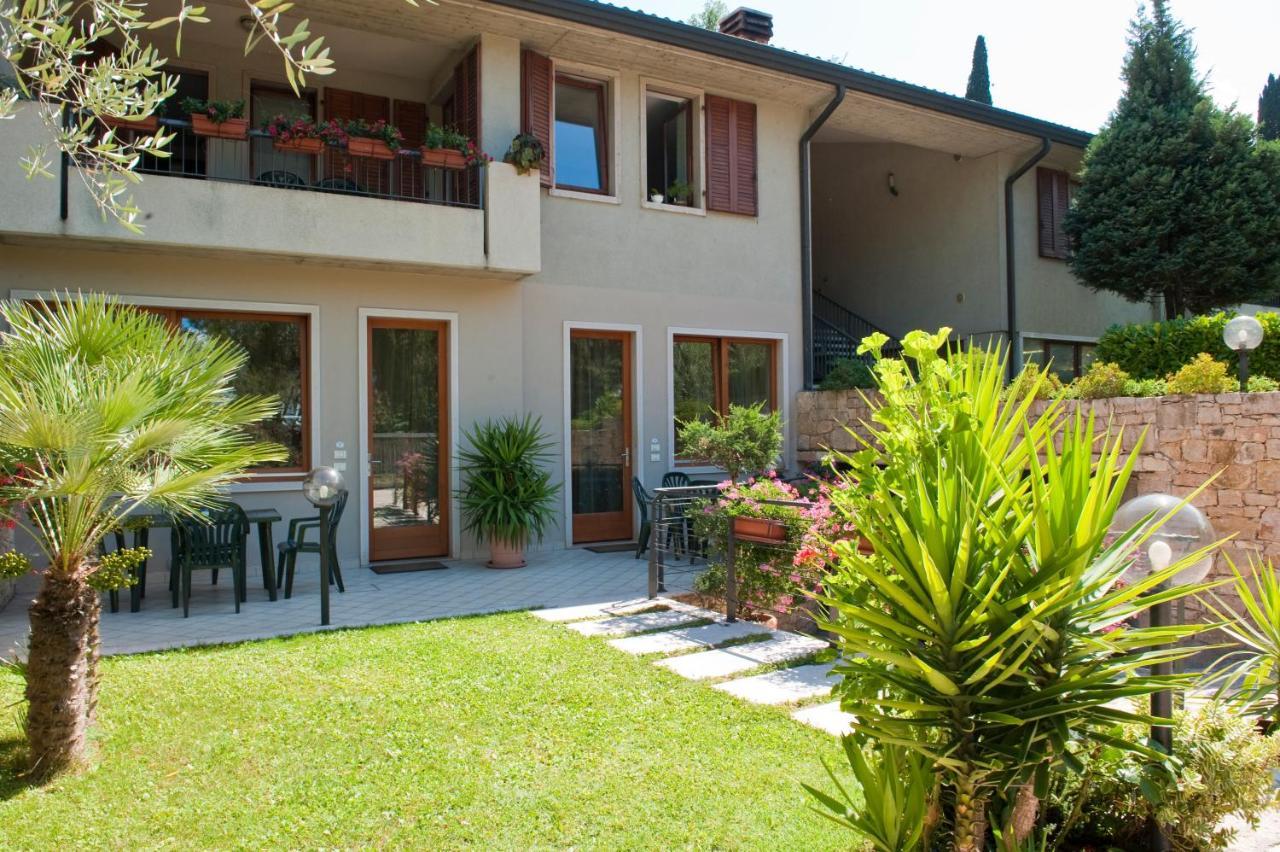 Casa Facchinetti Yellow Apartment Malcesine Luaran gambar
